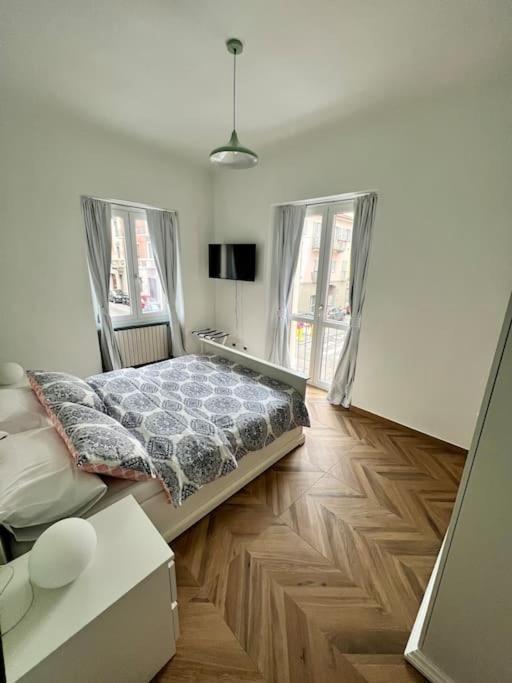 Casa Sassari - Vicino Porta Susa F.S. Turim Exterior foto